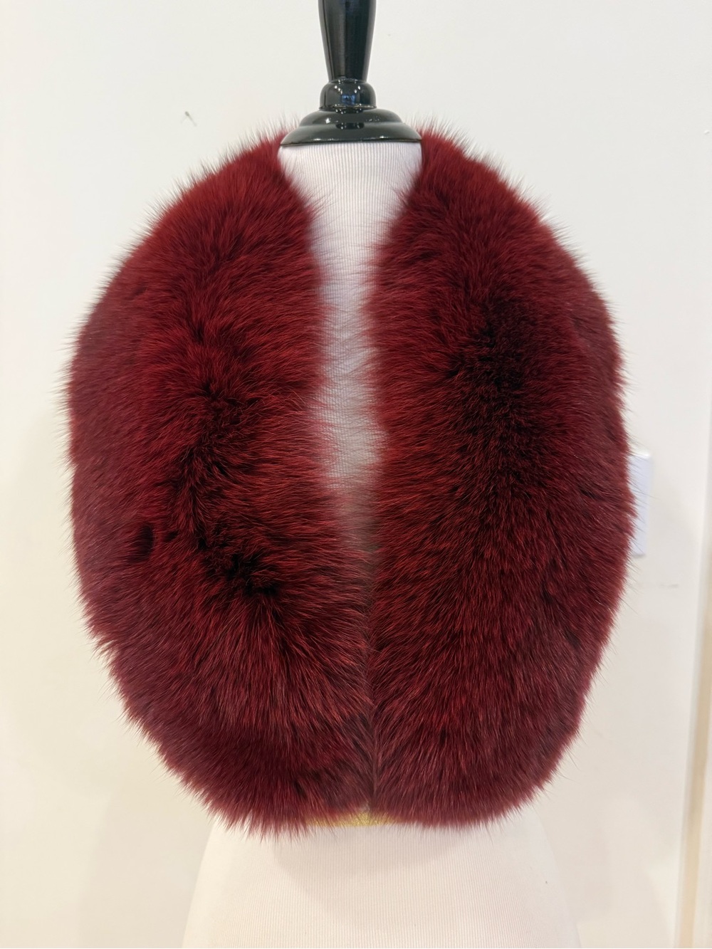 Lux Fox Fur Collar Scarf in Deep Burgundy